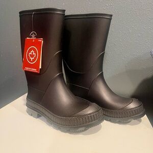 Kamik Stomp rain boots